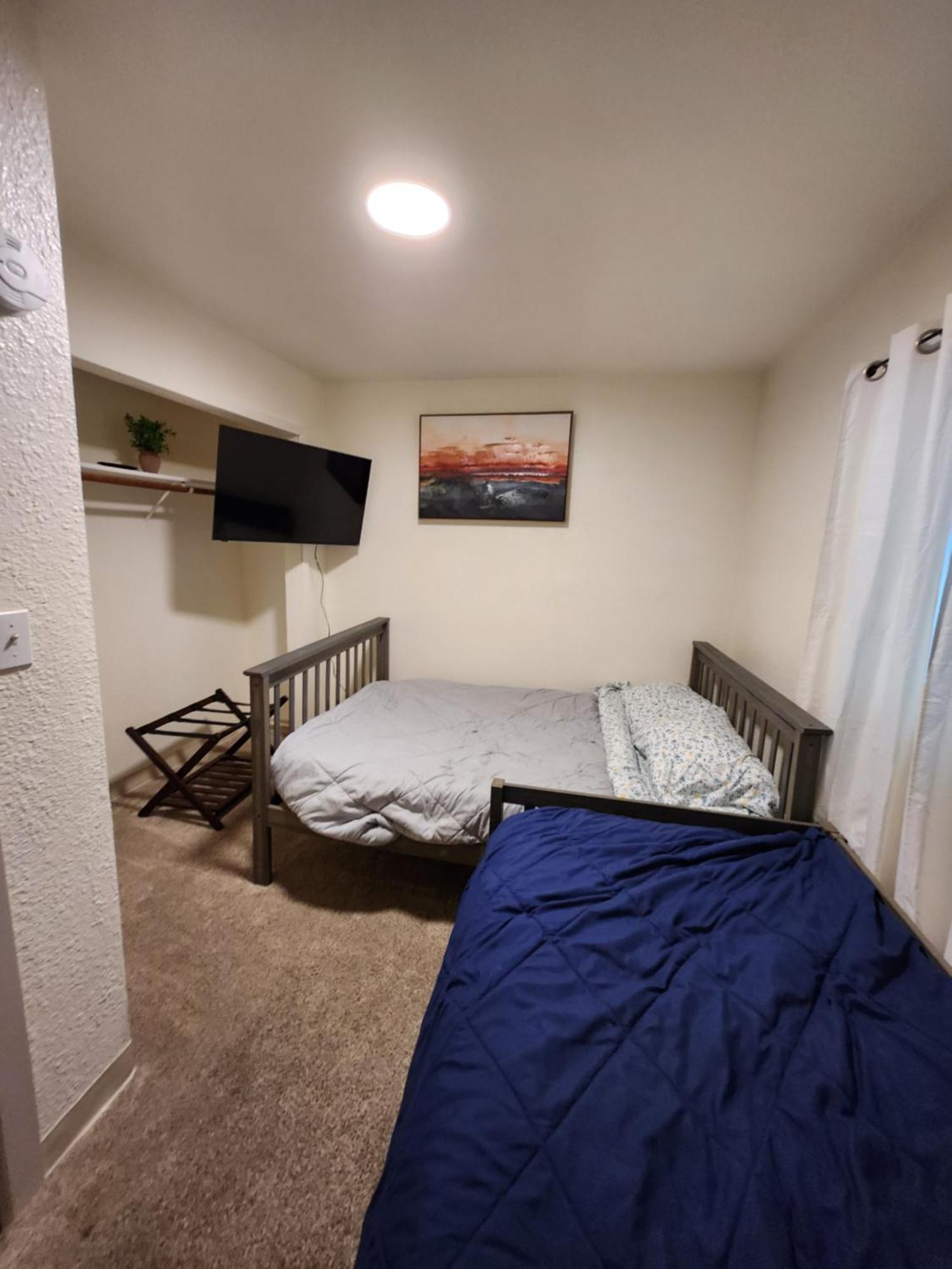 Apartamento Luxury Bunkhouse Near Downtown Fairbanks Exterior foto